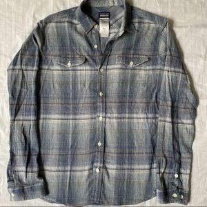 Patagonia Men’s 100% Organic Cotton Plaid Button Down Shirt Size Medium